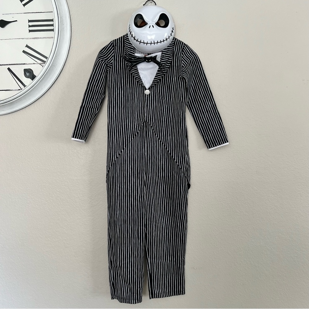The Nightmare Before Christmas Jack Skellington Medium 8-10